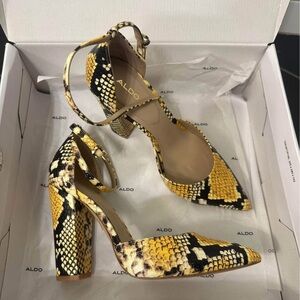 ALDO Bold Yellow and Black Snake Print Heels